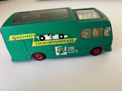 Racing Car Transporter no.K-5 (Lesney Matchbox `King Size` - Made in England)
