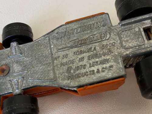 Formula 5000 - 1975 (Rare Matchbox Lesney no.38 +/-1:60 - Made in England)