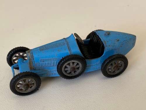 Vintage Bugatti Type 35 1926 (1961-1965 Lesney - Made in England +/-1:60)