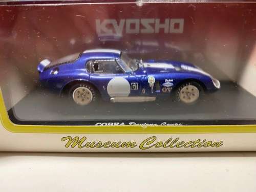 Cobras Daytona Coupe - Kyosho `Museum Collection` 1:43 in box