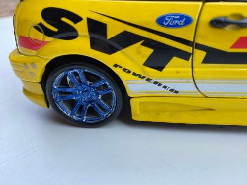 Ford Focus (1:18 Motor Max) - see all photos