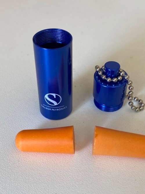 Official Sauber Petronas Formula 1 Team Earplugs and Metal Case [unused]