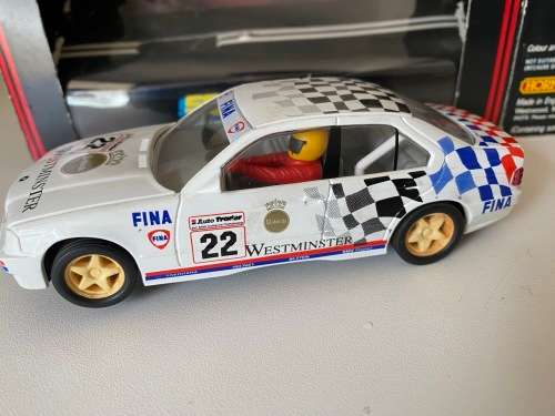 BMW 318i British Touring Car (Scalextric 1:32 C462 - used with box)
