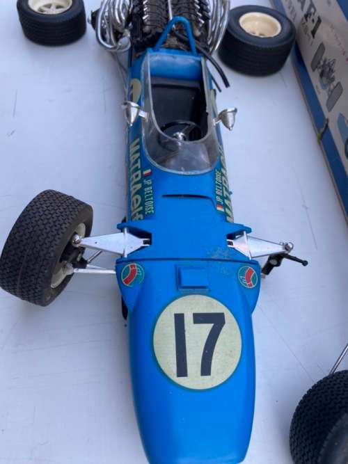 Matra MSII F1 - Jean-Pierre Beltoise 1968 (Bandai 1:12)
