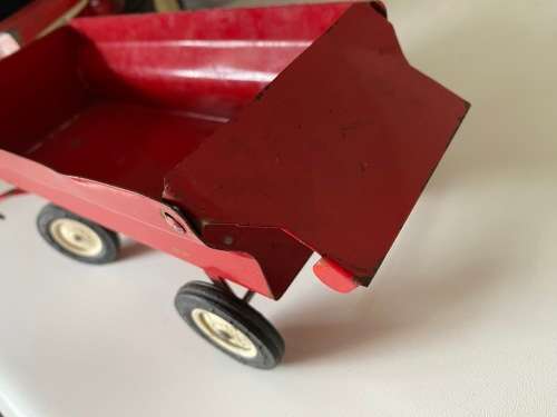 Vintage Diecast Tractor [plus Trailer] (Ertl no.415 - made in USA 1:16)