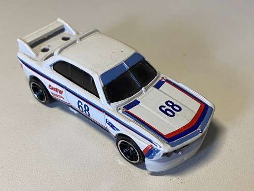 BMW 3.0 1973 CSL (Hot Wheels 2015 1:64)
