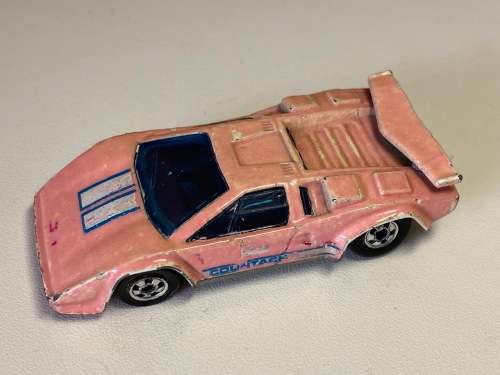 Lamborghini Countash 1987 (Rare `Colour changing` Racer Hot Wheels 1:64)