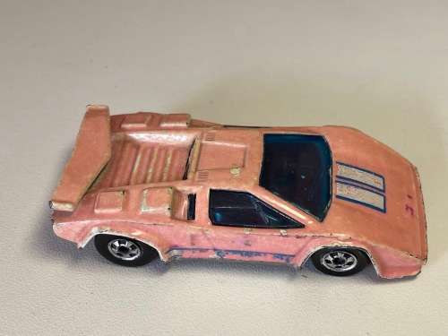 Lamborghini Countash 1987 (Rare `Colour changing` Racer Hot Wheels 1:64)