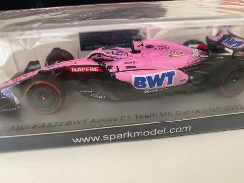 Fernando Alonso - Alpine Renault 2022 - Bahrain GP (Spark 1:43 new)