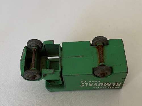 Vintage 1956 Removals Van no.17  (Rare Lesney Matchbox - Made in England)