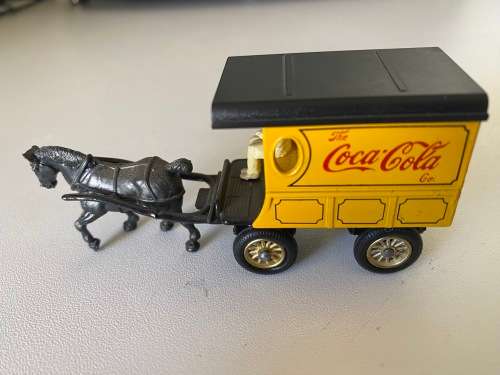 Coca-Cola Horse Drawn Cart D62-D63 (Lledo, Days Gone By, with box +/-1:43 - Made in England)