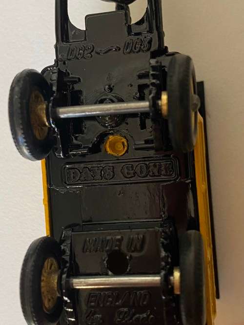 Coca-Cola Horse Drawn Cart D62-D63 (Lledo, Days Gone By, with box +/-1:43 - Made in England)