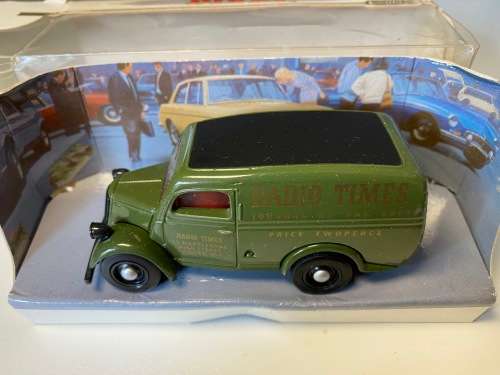 Ford `BBC Radio Times` Van DY-4 (Dinky Matchbox)