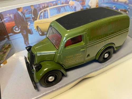 Ford `BBC Radio Times` Van DY-4 (Dinky Matchbox)