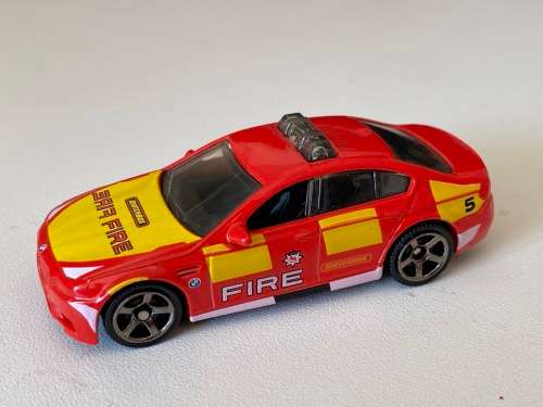 BMW M5 Fire Car (Matchbox 2014 1:64)