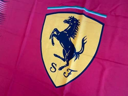 Official Ferrari Flag (1.4m x 0.9m) [secondhand]
