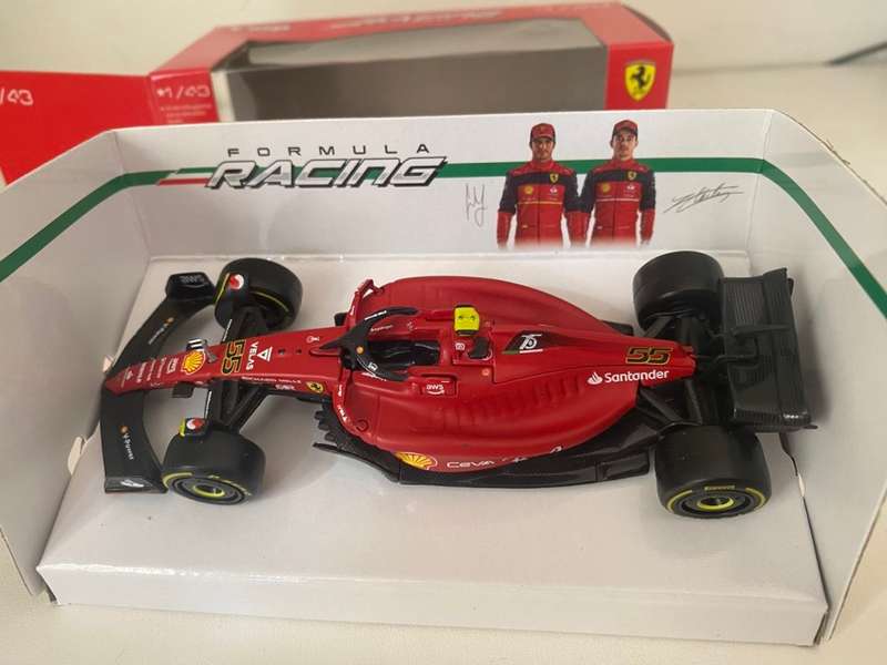 Carlos Sainz - Ferrari F1-75 2022 (Bburago 1:43 new)