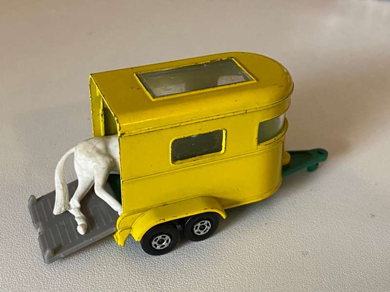 Pony Trailer no.43 (Matchbox Lesney Superfast - Made in England)