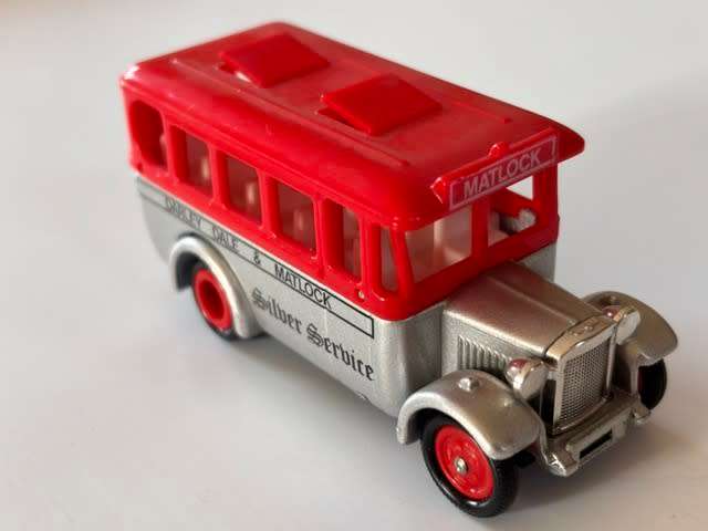 Dennis Coach `Darley Dale & Matlock` 1935 (Lledo `Days Gone By` 1980s +/-1:60)