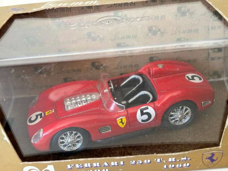 Ferrari 250 T.R.S. 1960 (Brumm 1:43)