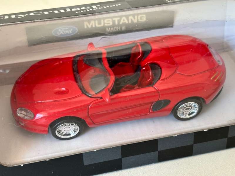 Mustang Mach III 1994 (City Cruiser 1:43)