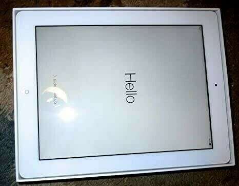 iPad Pro 3rd Gen Space Grey 11 Inch Wi-Fi (64GB)and Cellular *GOOD CONDITION * +charger