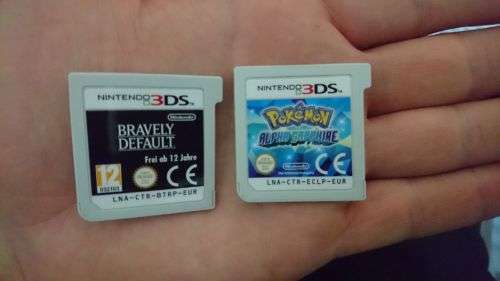 Nintendo 2DS (Black/Blue) - With 2 Games