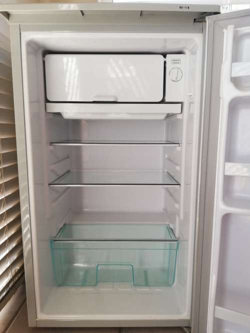 Bauer BC-118 Bar Fridge