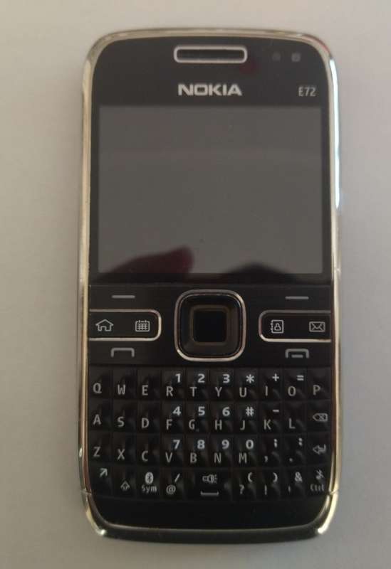 Nokia E72 Cellphone