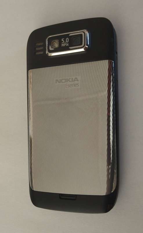 Nokia E72 Cellphone