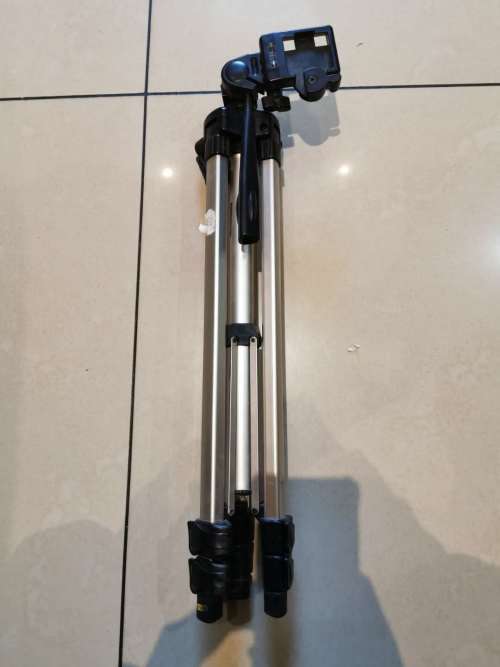 Aluminum alloy tripod