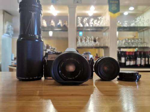 CANON AT-1 CAMERA 3*LENS
