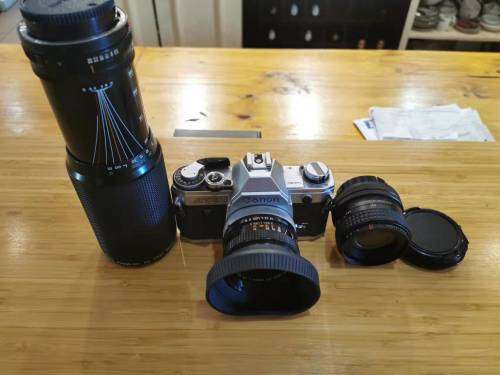 CANON AT-1 CAMERA 3*LENS