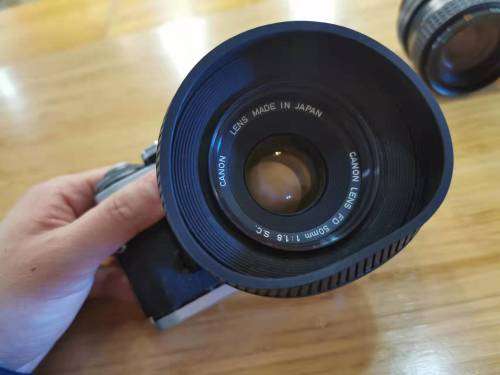 CANON AT-1 CAMERA 3*LENS