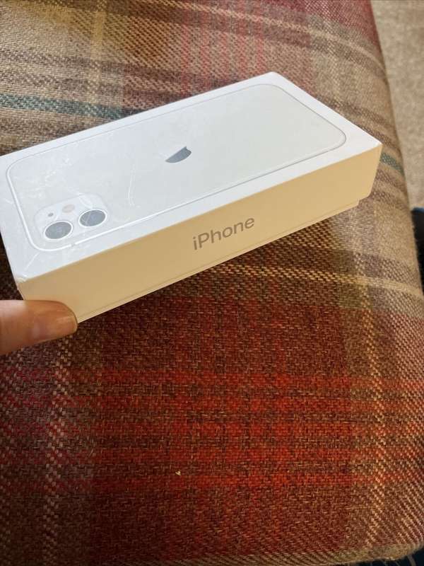 Apple iPhone 11 White