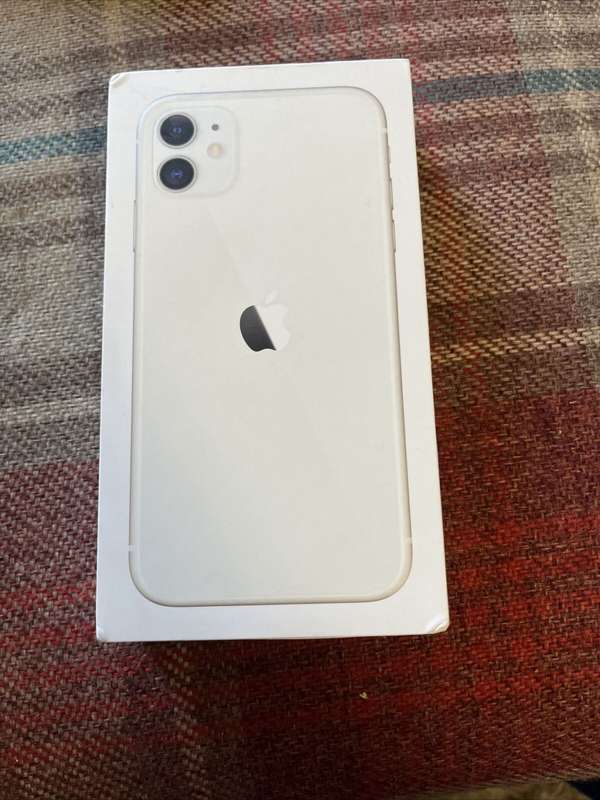 Apple iPhone 11 White