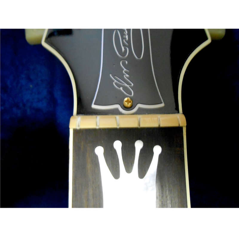 GIBSON J-200 / ELVIS "THE KING" GUITAR / Limited Edition #244 / Super Jumbo Semi Acoustic / OobaKool