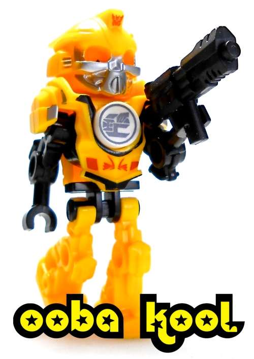 TRANSFORMERS / BUMBLEBEE / OobaKool Minifigure
