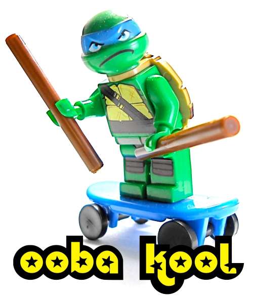 TEENAGE MUTANT NINJA TURTLES / LEONARDO / TMNT / OobaKool Minifigure
