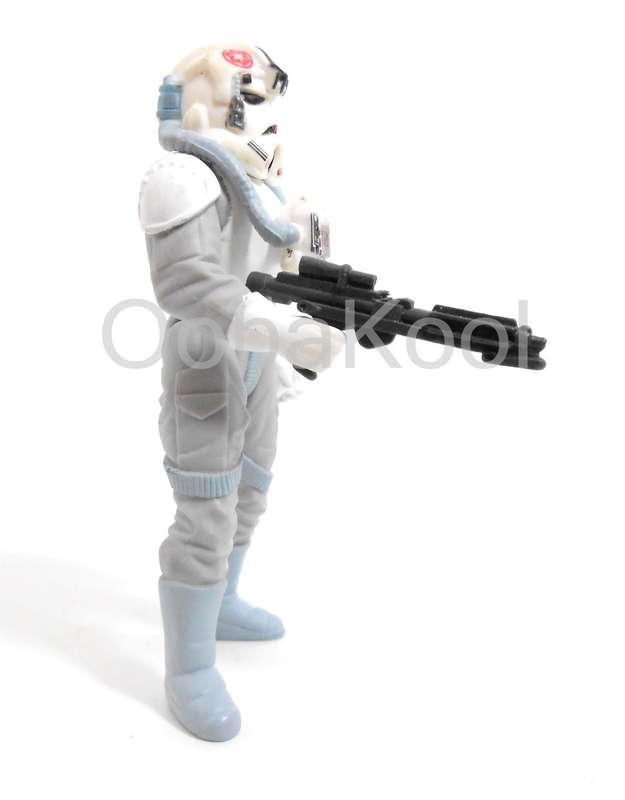 SALE!! - STAR WARS / AT-AT DRIVER / 1998 HASBRO 3.75 INCH FIGURE / POTF / OobaKool