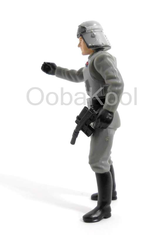 SALE!! - STAR WARS / AT-AT COMMANDER / 1997 HASBRO 3.75" FIGURE / POTF / OobaKool