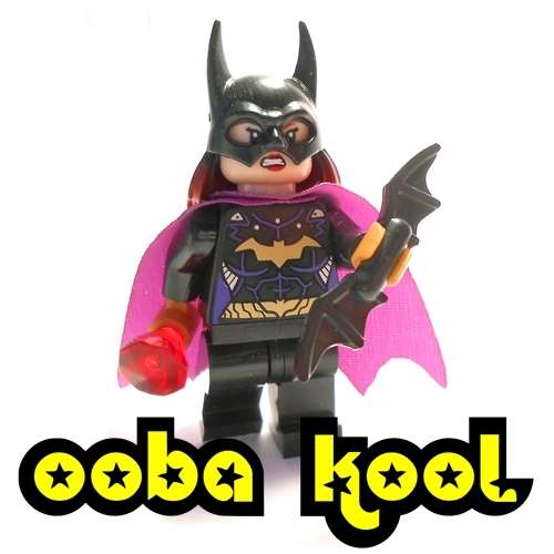 BATMAN / BATGIRL / OobaKool Minifigure
