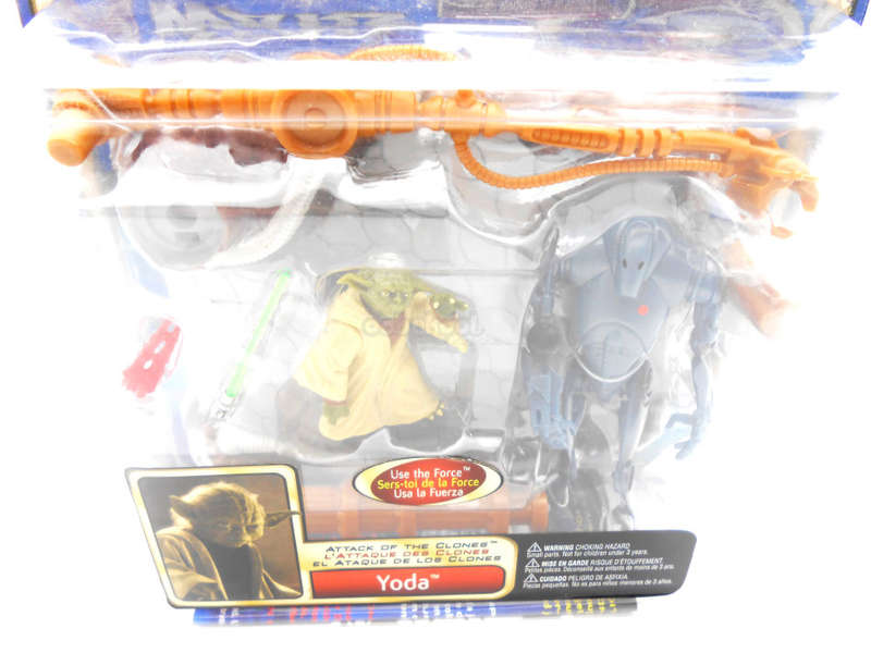 Star Wars / Yoda / Attack Of The Clones / 2002 Hasbro 3.75" Series Action Figure / MOC