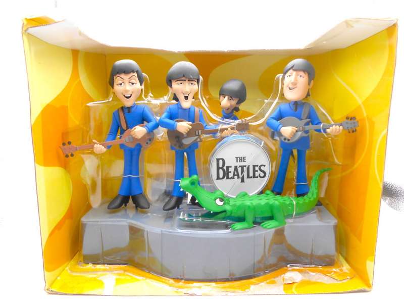 The Beatles / Deluxe Boxed Set / 2004 Apple Corps Ltd / 15cm McFarlane  / STOCK CLEARANCE!!!!