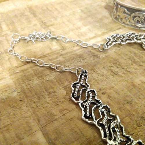 CLEARANCE SALE | Silver Metal Lace Statement Necklace + Cuff Bangles | Gift Set