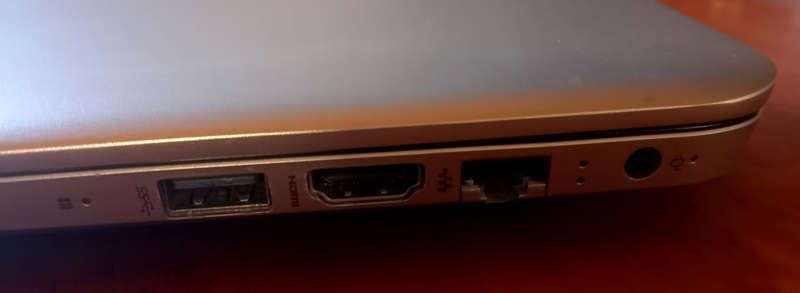 HP Pavilion i5 - 14 Laptop