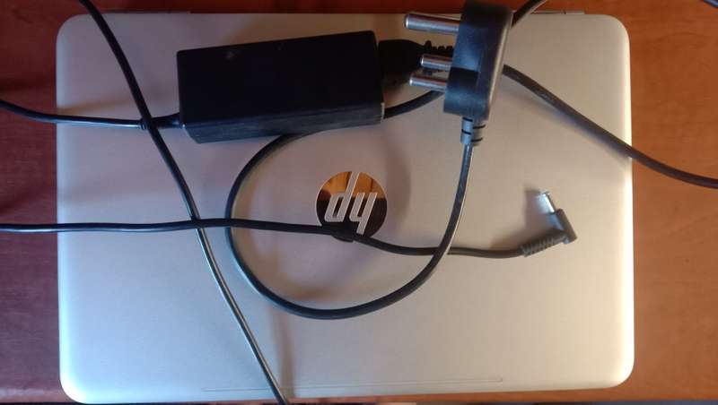 HP Pavilion i5 - 14 Laptop