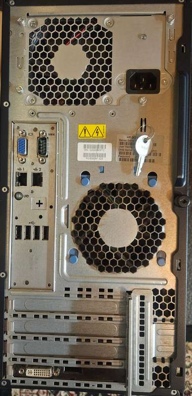 HP ML110 G7