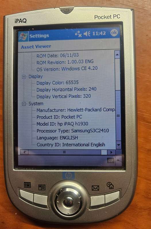 Vintage HP iPAQ h1930 Windows CE PDA (2003)