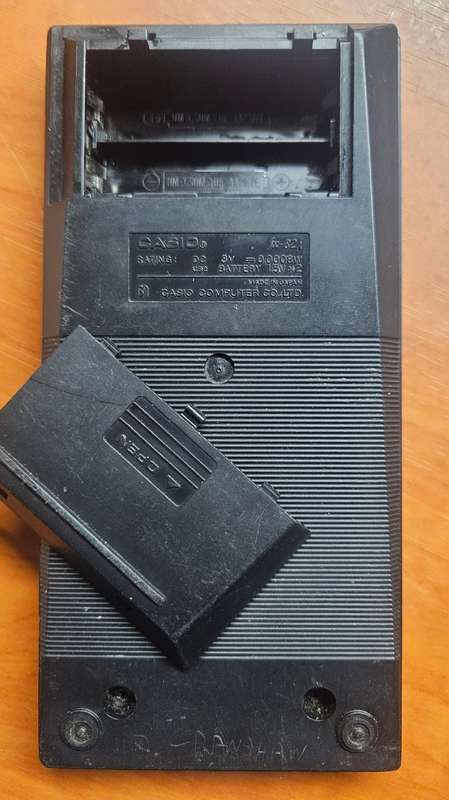 Vintage Casio fx-82A Scientific Calculator (1985 Made in Japan)